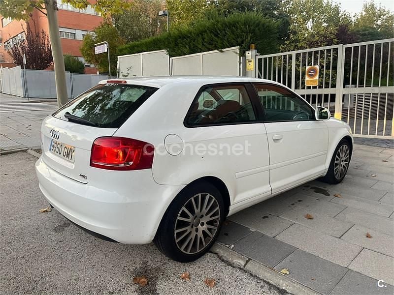 Usado Audi A3 105 CV (77 kW) 2009 Blanco Utilitario