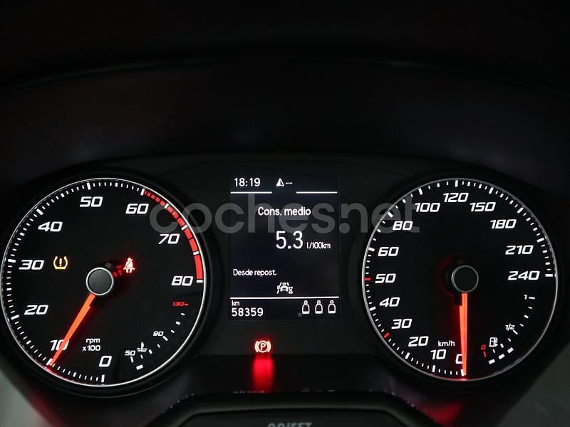 Usado Seat Ibiza Style 80 CV (58 kW) 2021 Blanco Berlina