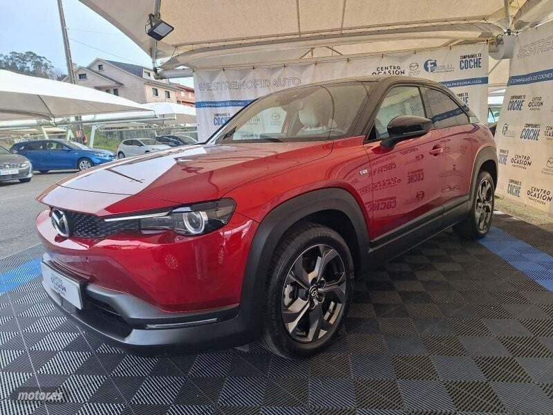 Usado Mazda MX30 Makoto 106 kW (145 CV) 2023 Rojo SUV