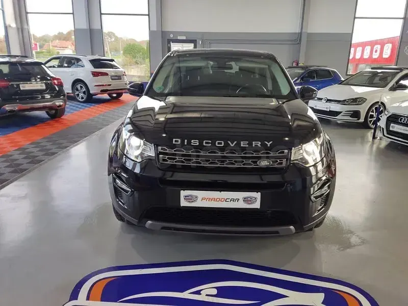 Usado Land Rover Discovery Sport HSE 150 CV (110 kW) 2016 Negro SUV