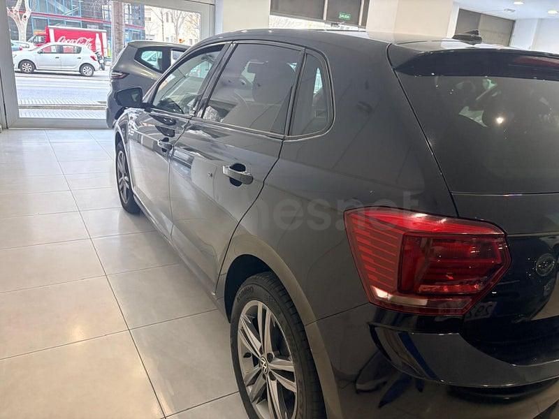 Usado VW Polo Advance 95 CV (69 kW) 2021 Negro Utilitario