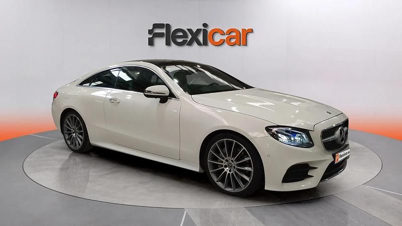 Käytetty Mercedes E220 194 HP (142 kW) 2020 Valkoinen Coupe - kaksiovinen