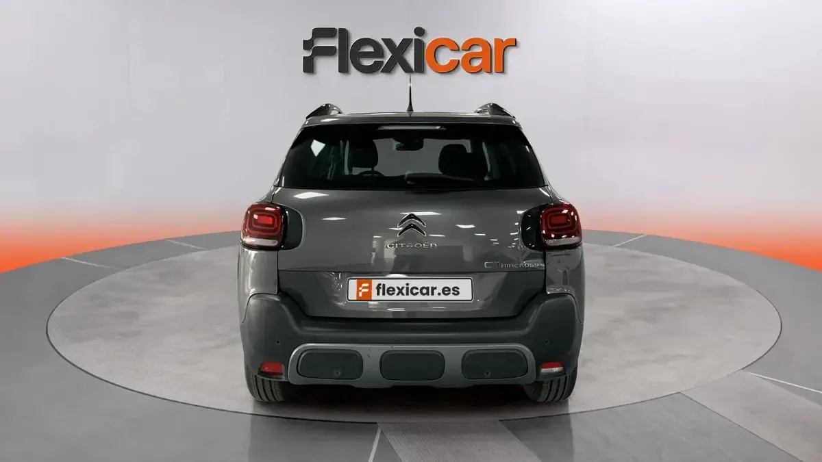 Usado Citroën C3 Aircross PureTech 101 CV (74 kW) 2024 Gris SUV