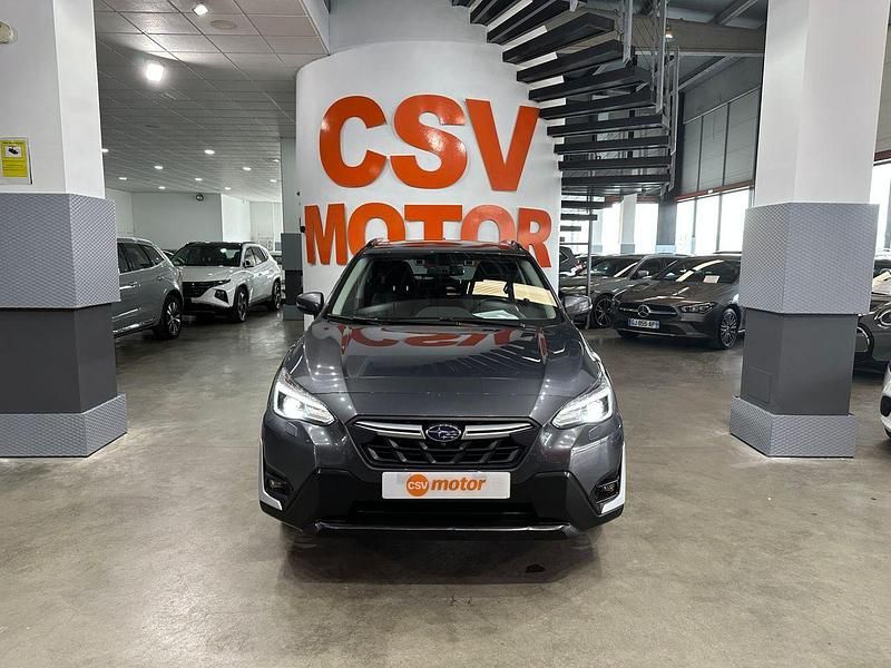 Usado Subaru XV 151 CV (111 kW) 2023 Gris SUV
