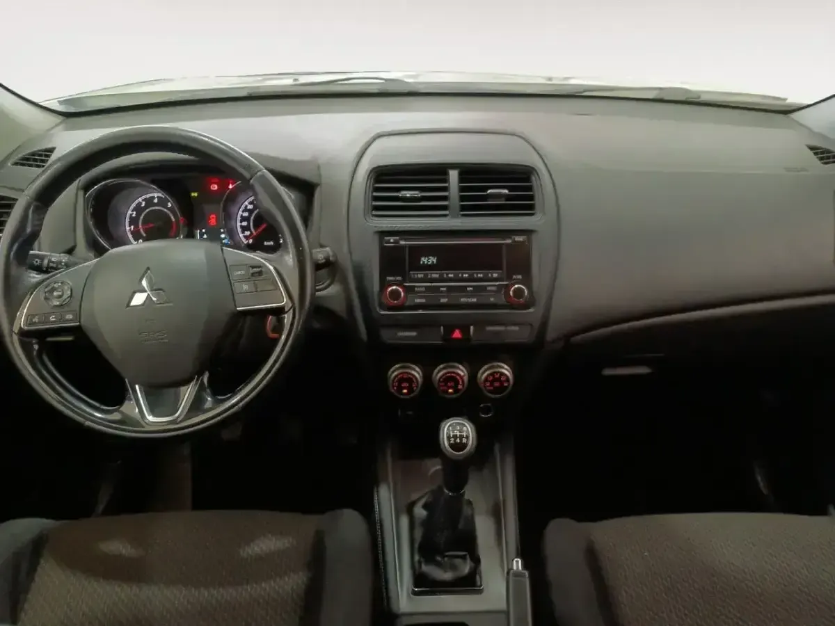 Usado Mitsubishi ASX 150 CV (110 kW) 2021 Blanco SUV