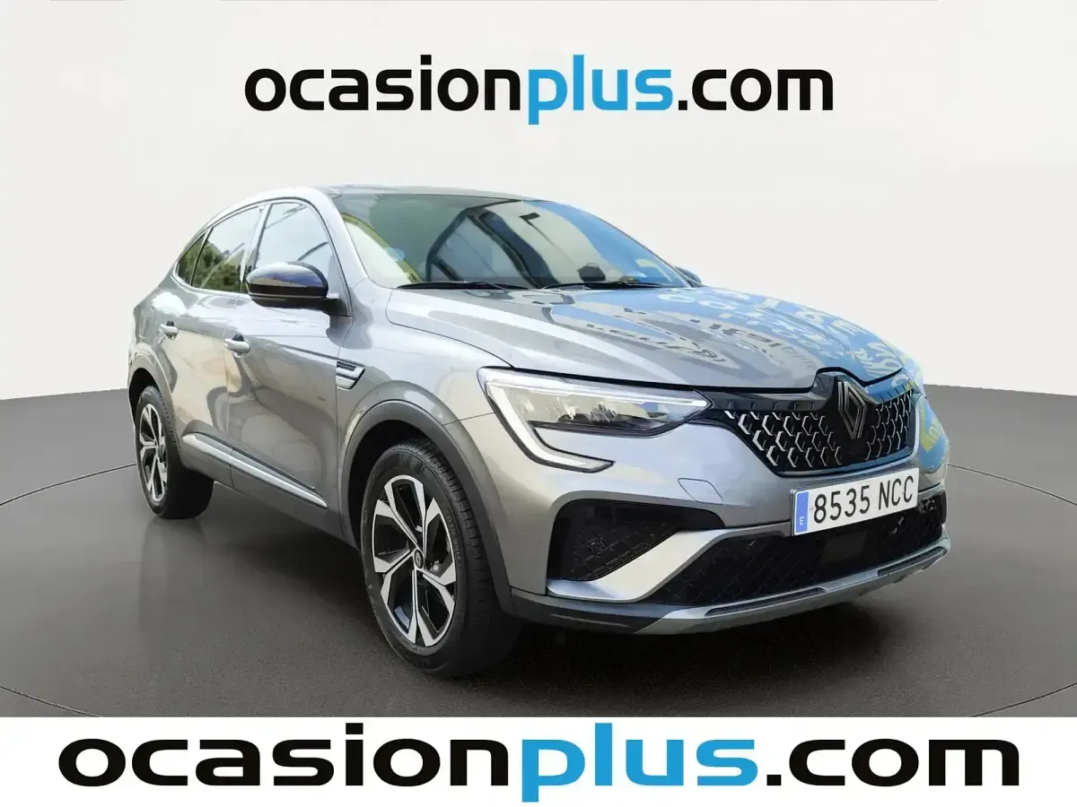 Usado Renault Arkana Techno 140 CV (102 kW) 2025 Gris SUV