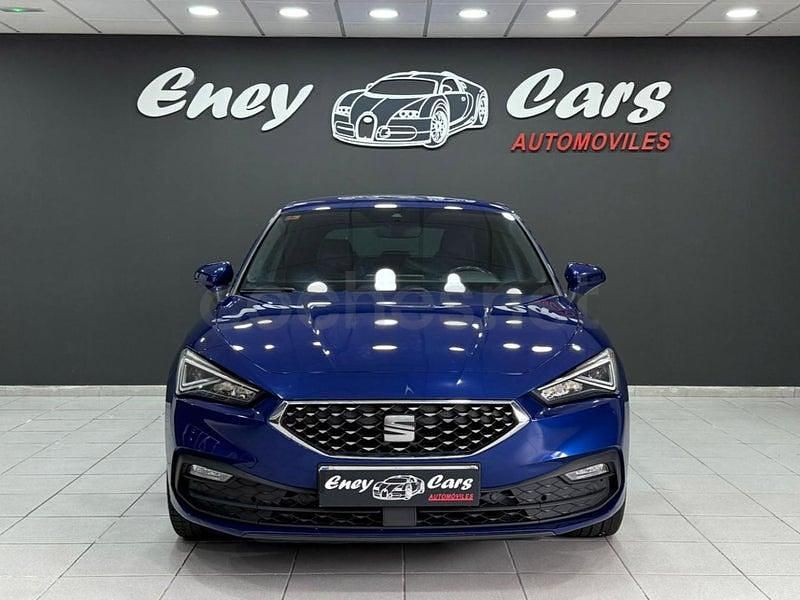 Usado Seat Leon XCELLENCE 150 CV (110 kW) 2021 Azul Berlina