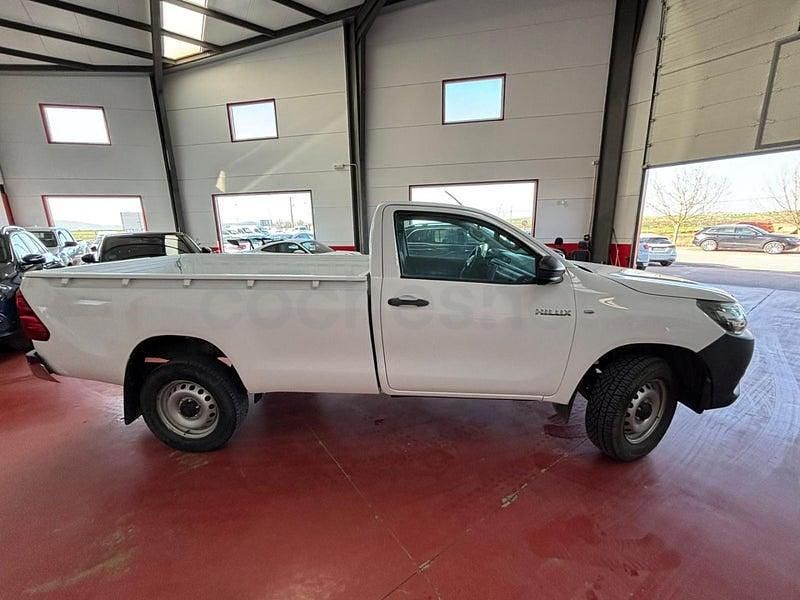 Usado Toyota HiLux 150 CV (110 kW) 2019 Blanco Pickup/Camioneta