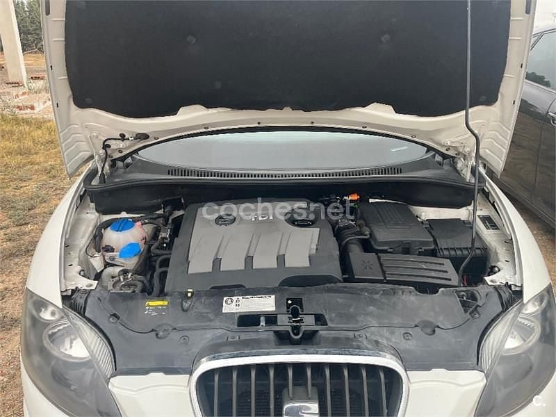 Usado Seat Altea I-Tech 105 CV (77 kW) 2015 Blanco Monovolumen