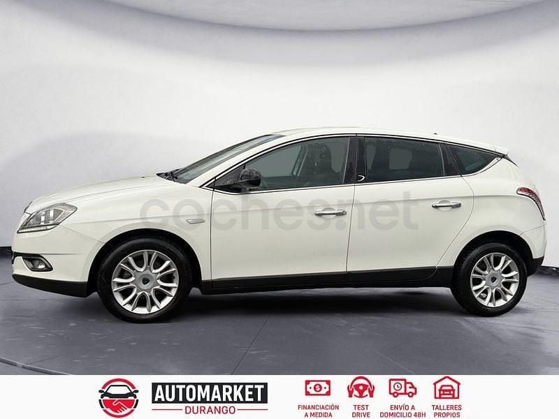 Usado Lancia Delta Gold 105 CV (77 kW) 2012 Blanco Utilitario