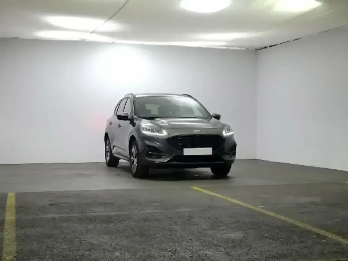 Używany Ford Kuga ST-Line X 225 KM (165 kW) 2021 Szary SUV