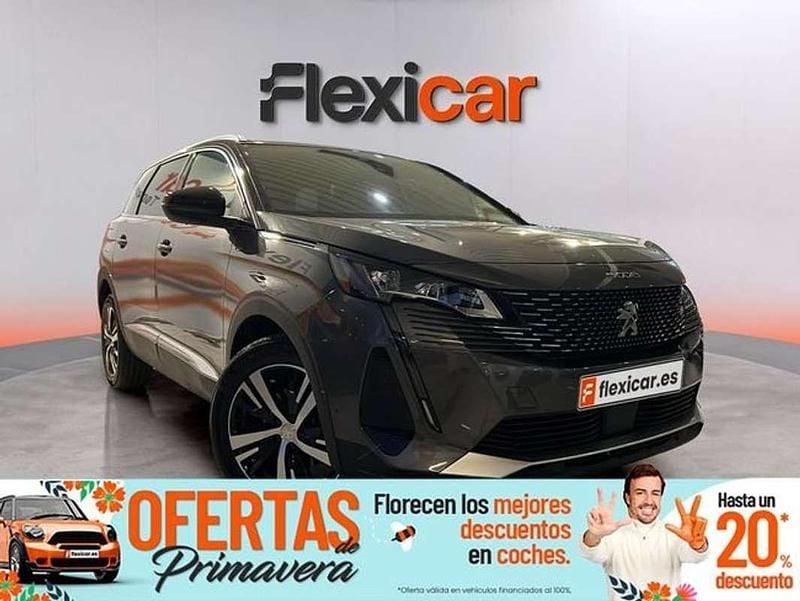 Usado Peugeot 5008 Style 131 CV (96 kW) 2023 Gris SUV