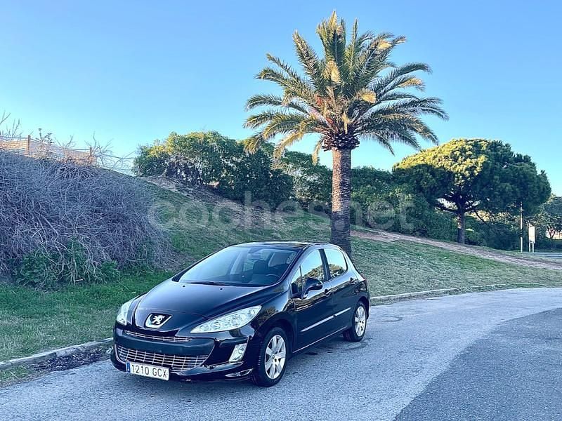 Negro Usado 2010 Peugeot 308 Berlina | 3890 € (Buen precio) - Imagen 1/4