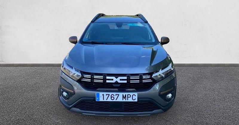 Usado Dacia Jogger Extreme 140 CV (102 kW) 2024 Monovolumen