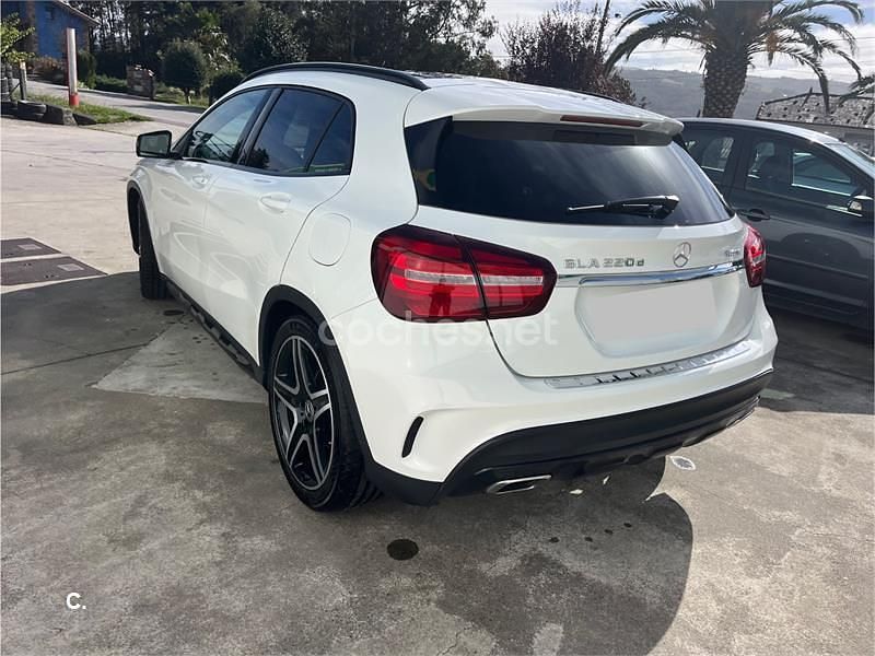 Usado Mercedes GLA220 177 CV (130 kW) 2018 Blanco SUV