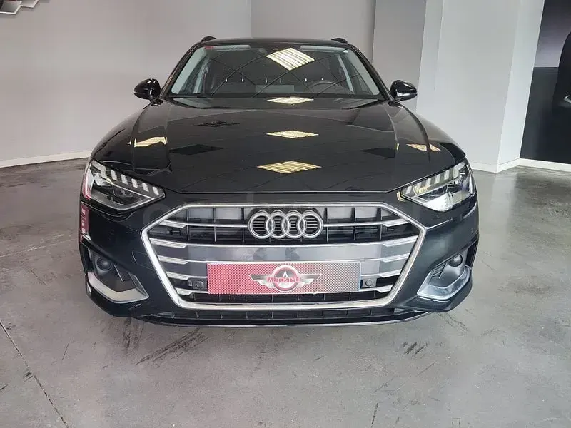 Usado Audi A4 S-Line 163 CV (119 kW) 2020 Negro Familiar