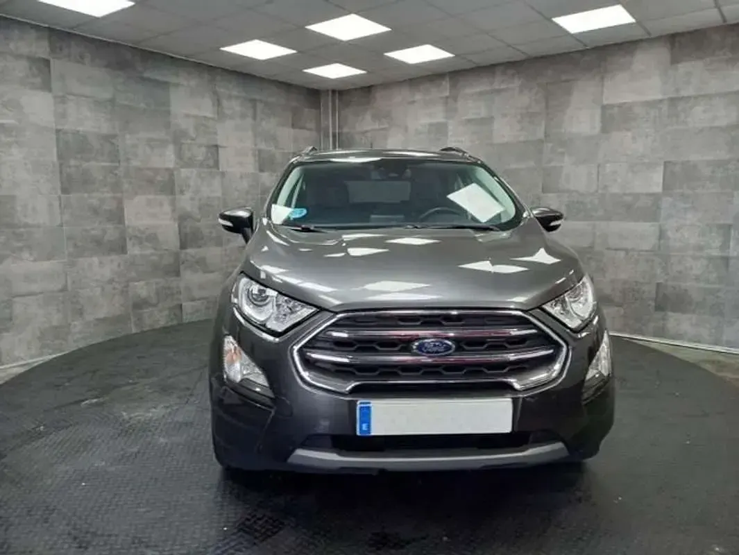 Usado Ford Ecosport Titanium 125 CV (91 kW) 2023 Gris SUV