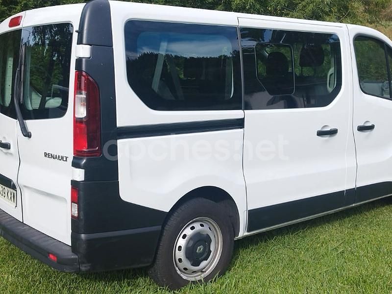 Usado Renault Trafic LIMITED 120 CV (88 kW) 2019 Blanco Monovolumen