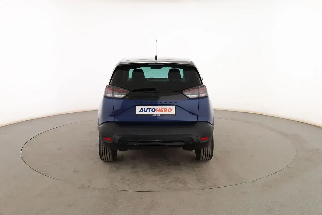 Usado Opel Crossland GS Line 110 CV (80 kW) 2022 Azul SUV