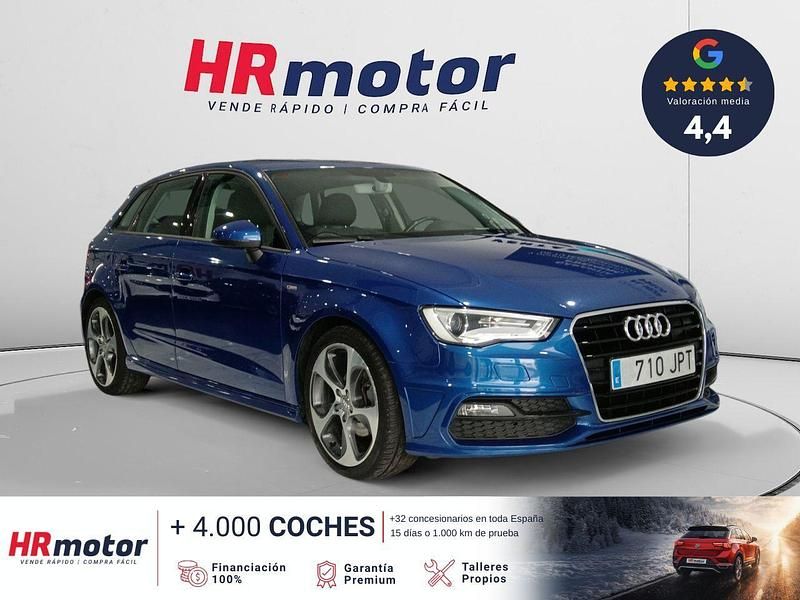Usado Audi A3 Ambition 110 CV (80 kW) 2016 Azul Utilitario