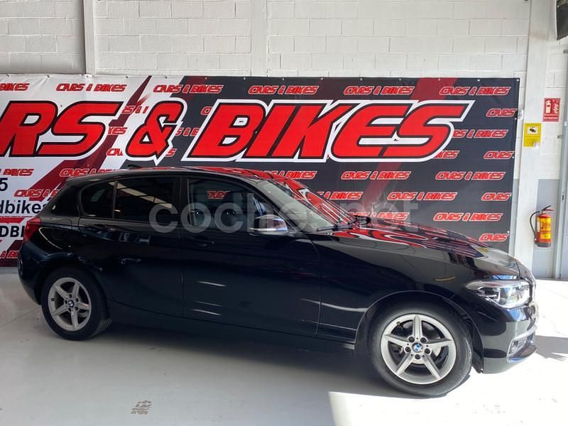 Usado BMW 118 Comfort Edition 150 CV (110 kW) 2017 Negro Utilitario