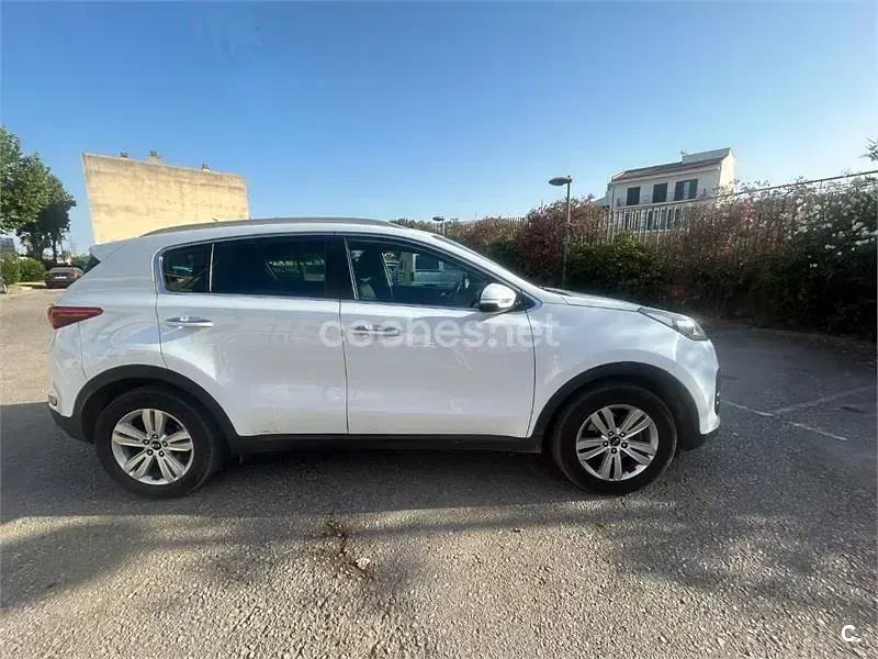 Usado Kia Sportage 115 CV (84 kW) 2016 Blanco SUV
