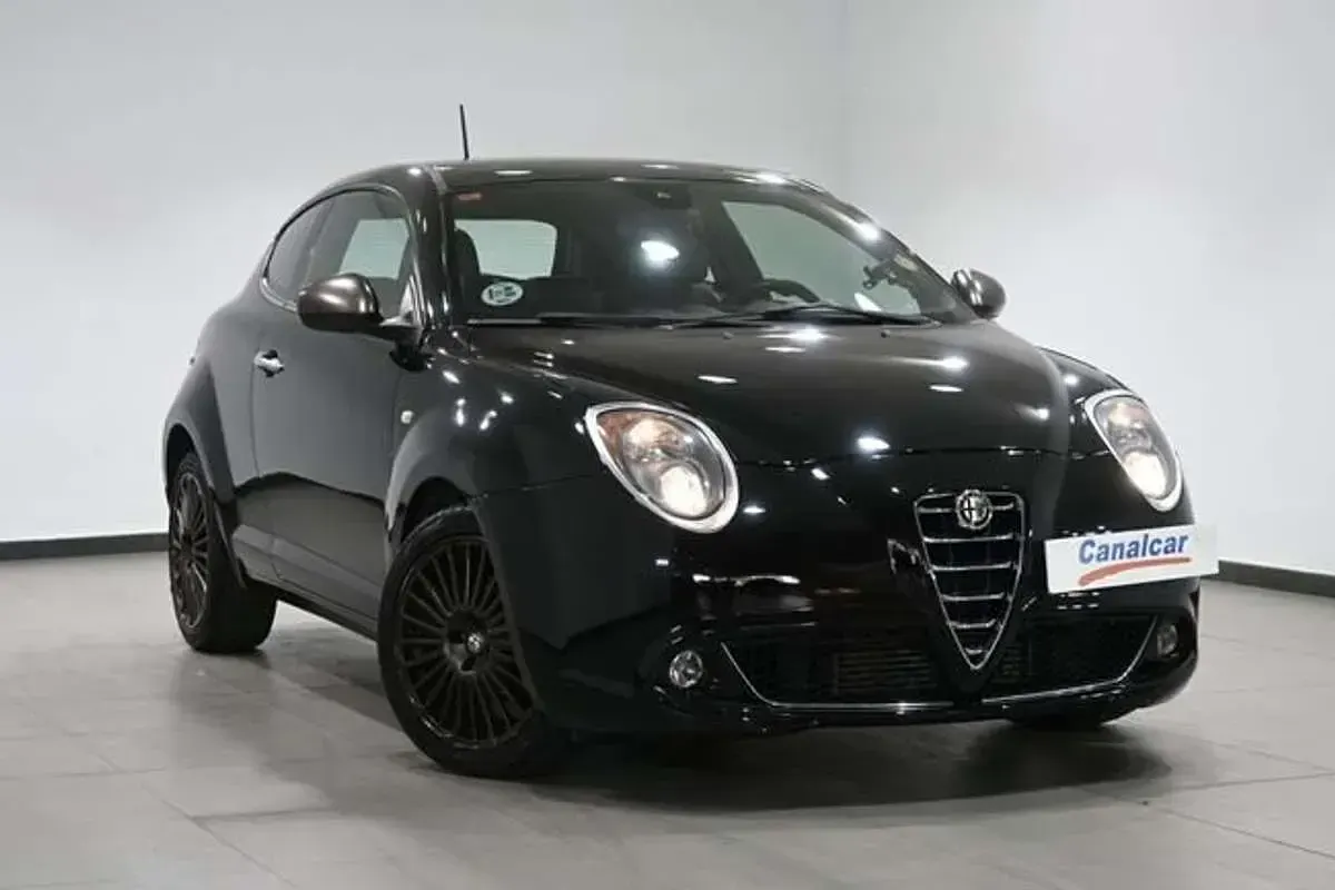 Usado Alfa Romeo MiTo 84 CV (61 kW) 2016 Negro Utilitario