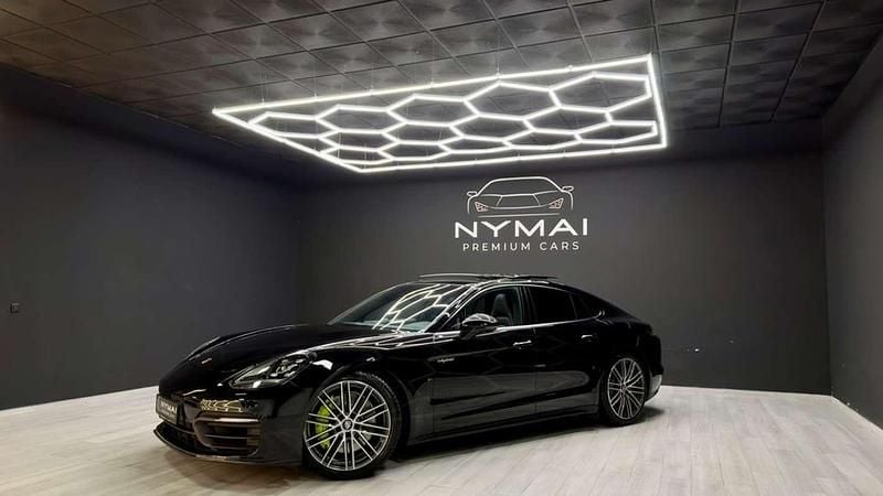 Usado Porsche Panamera Executive 461 CV (339 kW) 2022 Negro Utilitario