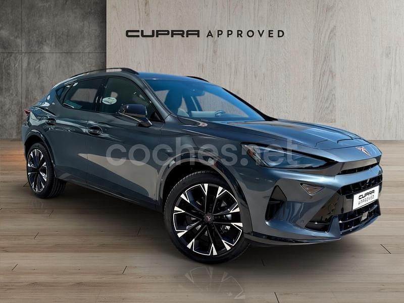 Gris / plata Nuevo 2025 Cupra Formentor SUV | 34.640 € (Precio justo) - Imagen 1/4