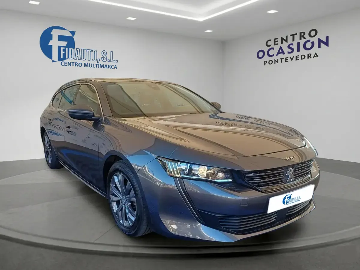 Usado Peugeot 508 SW Active 180 CV (132 kW) 2019 Gris Familiar