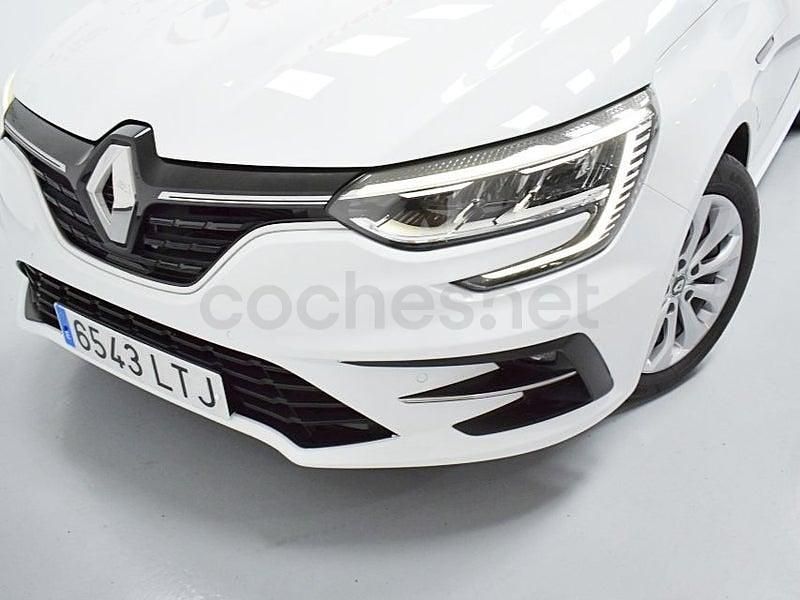 Usado Renault Mégane IV Life 115 CV (84 kW) 2021 Blanco Berlina