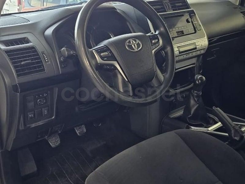 Usado Toyota Land Cruiser 177 CV (130 kW) 2019 Blanco SUV