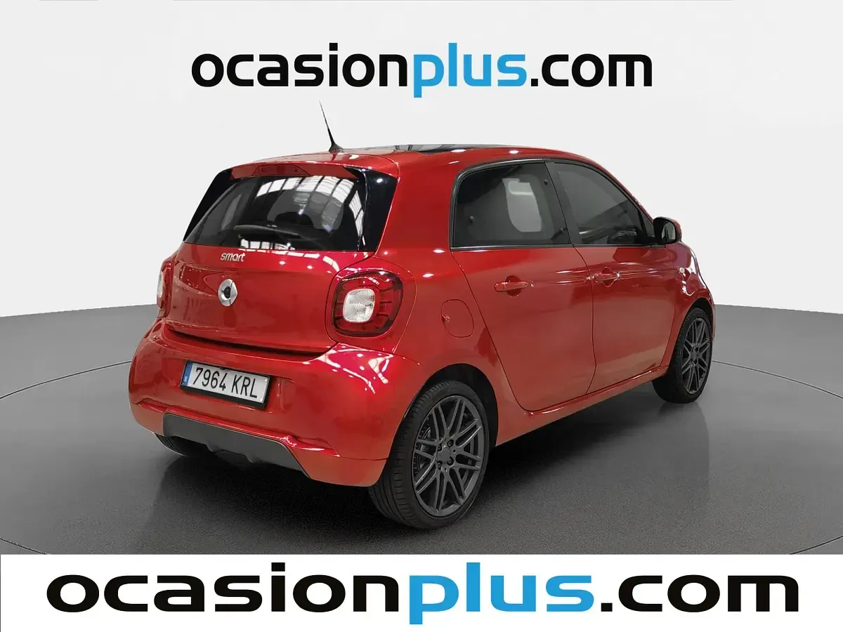 Usado Smart ForFour 90 CV (66 kW) 2018 Rojo Utilitario
