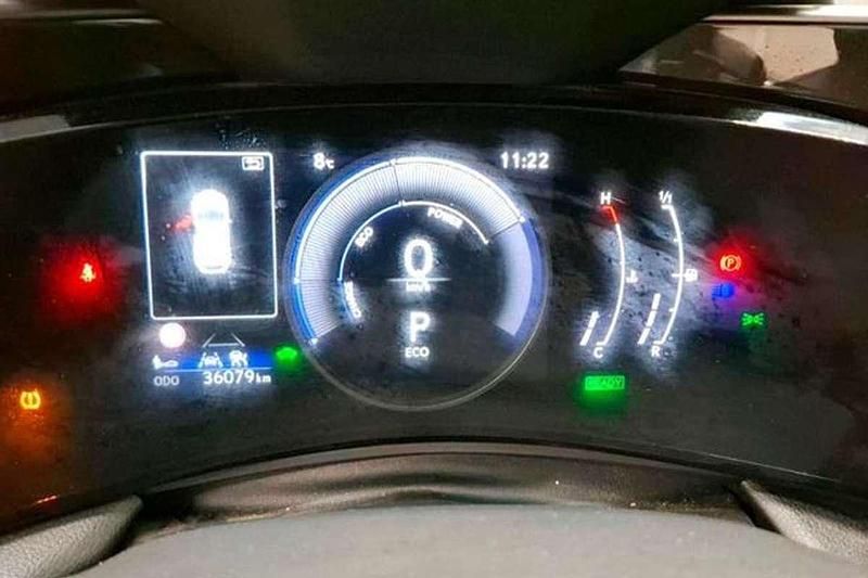 Usado Lexus NX350h Executive Line 242 CV (177 kW) 2022 Gris SUV