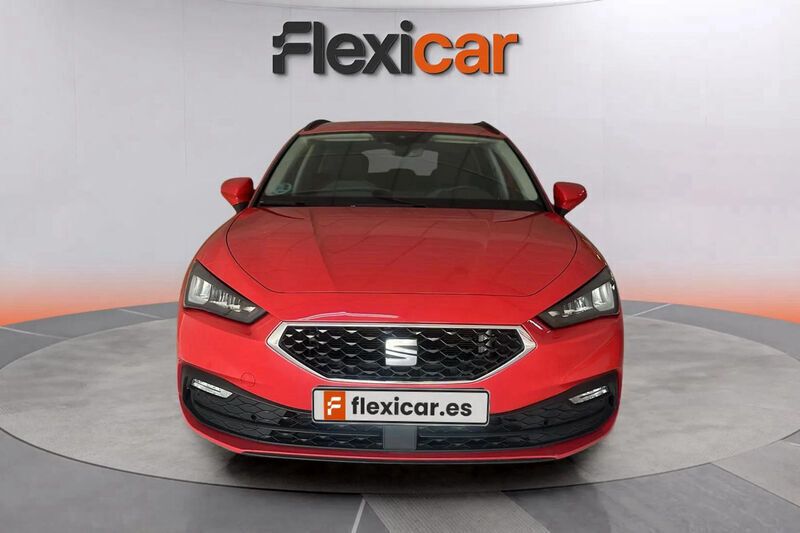 Usado Seat Leon FR 151 CV (111 kW) 2020 Rojo Berlina