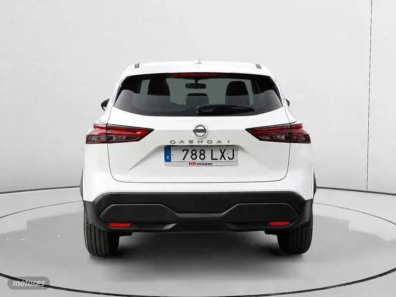 Usado Nissan Qashqai Acenta 140 CV (102 kW) 2022 Blanco SUV