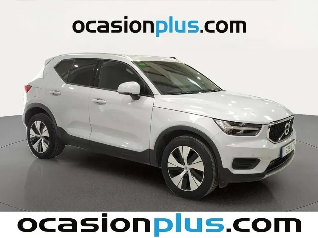 Usado Volvo XC40 Core 129 CV (94 kW) 2022 Gris SUV