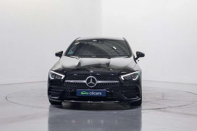 Usado Mercedes CLA200 150 CV (110 kW) 2021 Negro Coupe