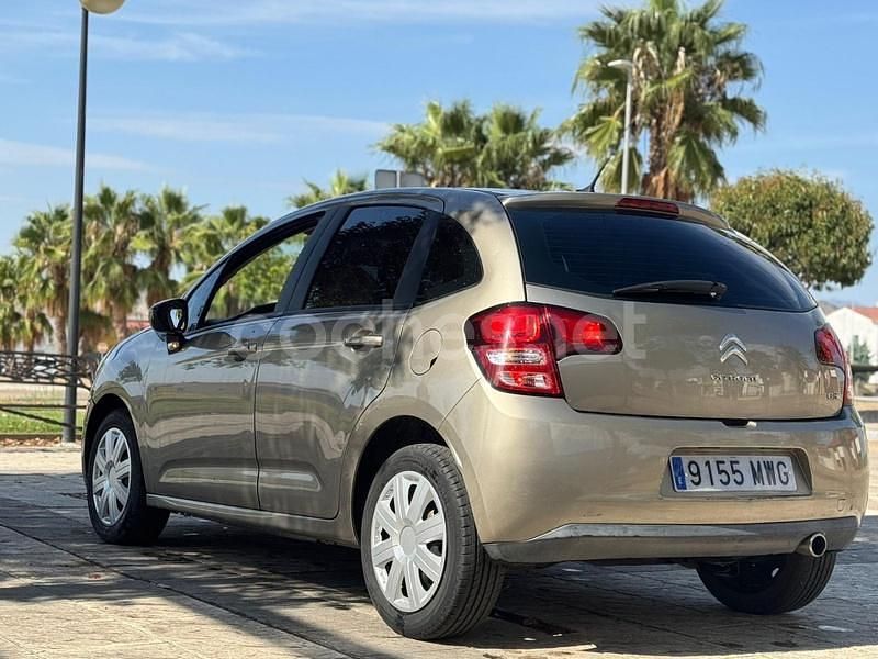 Usado Citroën C3 Attraction 68 CV (50 kW) 2013 Marrón Berlina