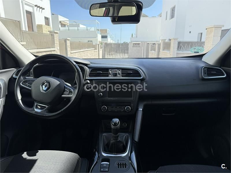 Usado Renault Kadjar Zen 115 CV (84 kW) 2019 Rojo SUV