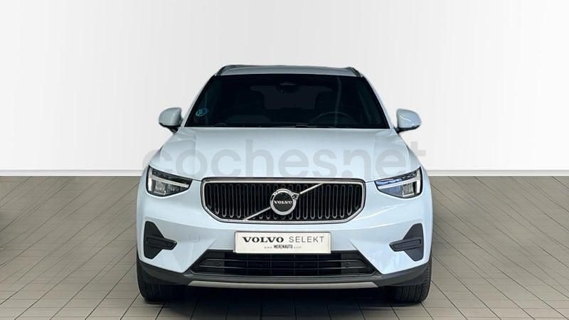 Usado Volvo XC40 Core 163 CV (119 kW) 2025 Azul SUV