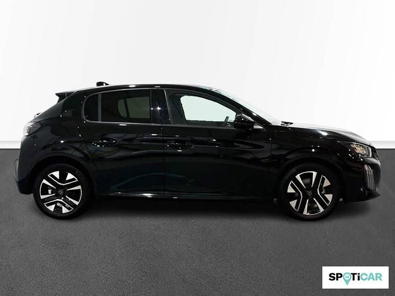 Usado Peugeot 208 Allure 100 CV (73 kW) 2025 Negro Utilitario