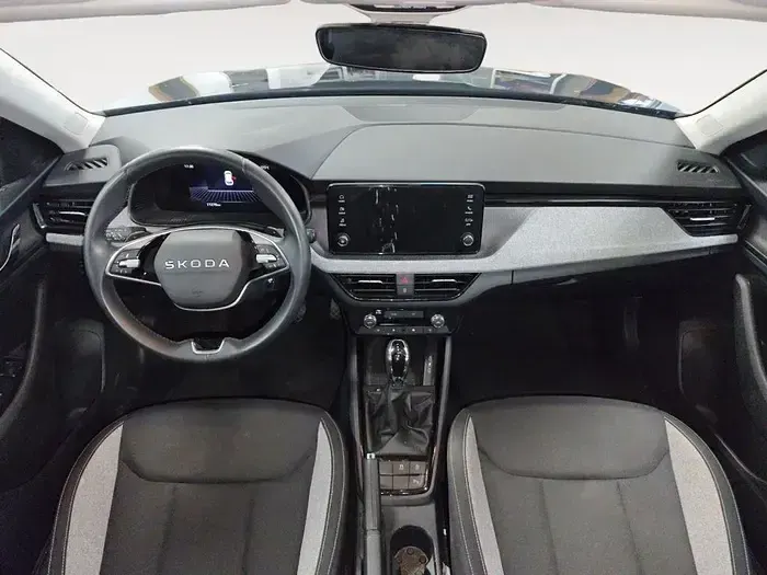 Usado Skoda Kamiq Selection 115 HP (84 kW) 2025 Preto SUV