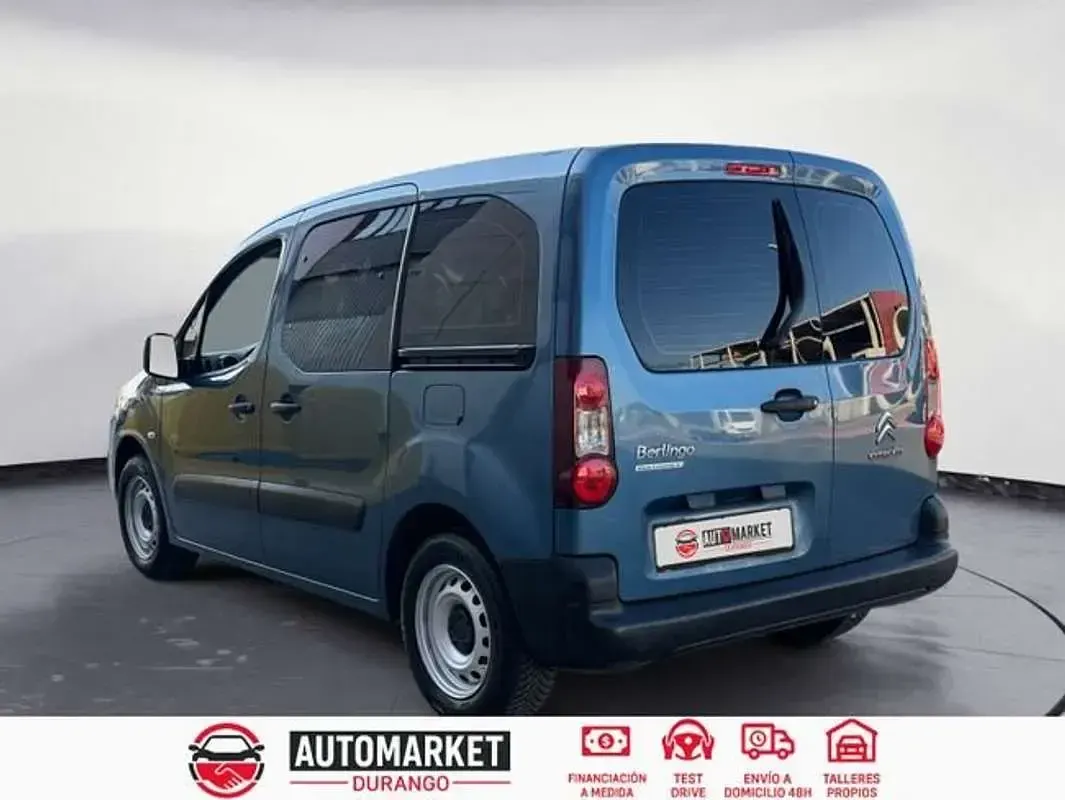 Usado Citroën Berlingo 99 CV (72 kW) 2017 Azul Monovolumen