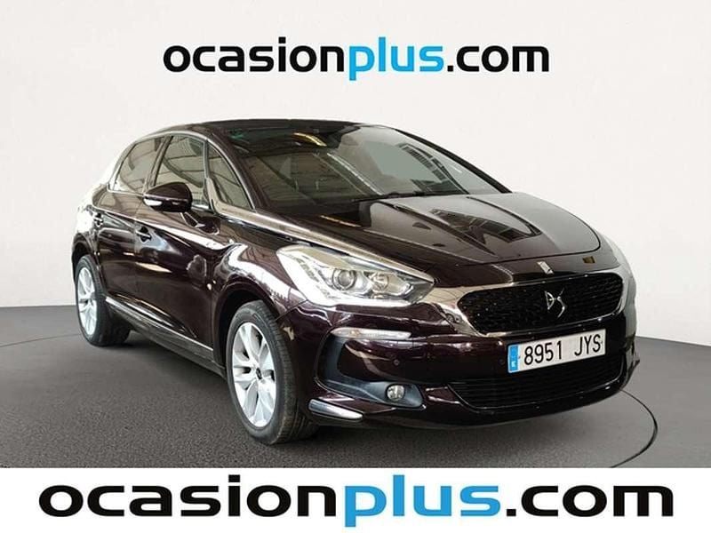 Usado DS Automobiles DS5 120 CV (88 kW) 2017 Negro Utilitario