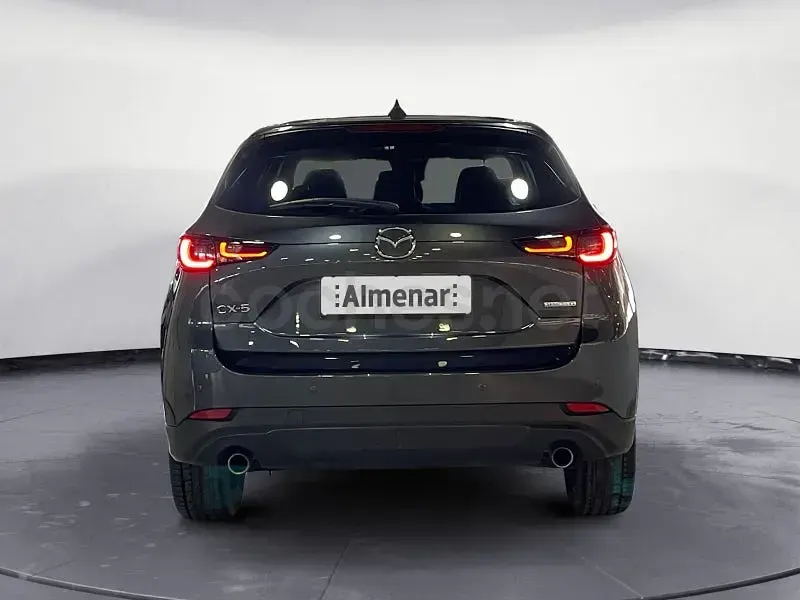 Usado Mazda CX-5 165 CV (121 kW) 2022 Gris / plata SUV
