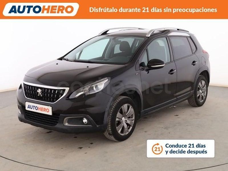 Usado Peugeot 2008 Signature Sky 82 CV (60 kW) 2019 Negro SUV