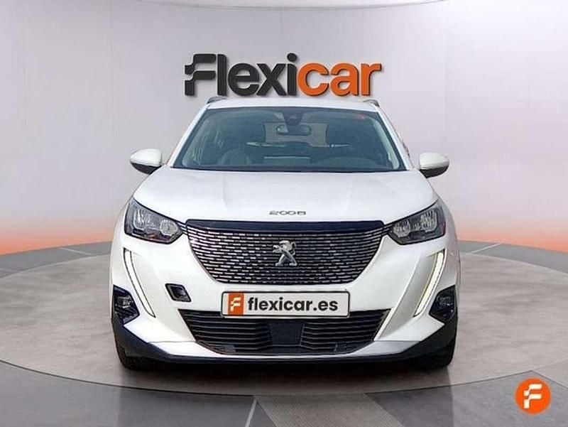 Usado Peugeot 2008 Allure 101 CV (74 kW) 2020 Blanco SUV