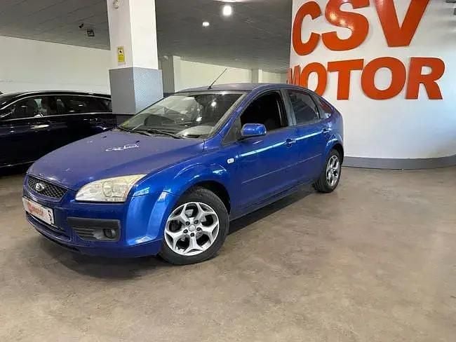 Begagnad Ford Focus Ambiente 90 HK (66 kW) 2007 Blå Halvkombi