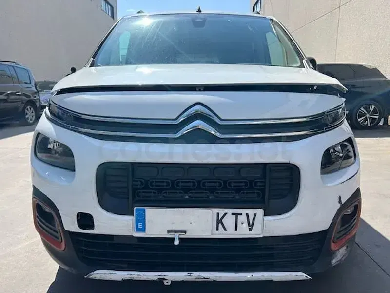 Usado Citroën Berlingo Live 110 CV (80 kW) 2019 Blanco Monovolumen